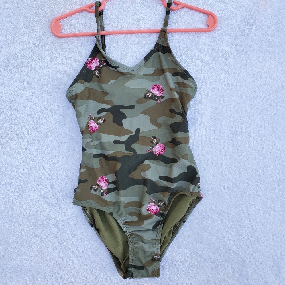 NWOT Girls Gap Kids  Swimsuit